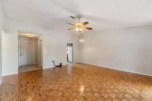 3913 42ND STREET, BRADENTON, FL 34205 - MLS#MFRTB8408770