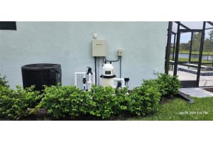 10860 SUN DROP STREET, VENICE, FL 34293 - MLS#MFRTB8408835