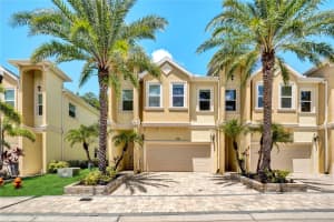 746 Grand Cypress Ln, TARPON SPRINGS