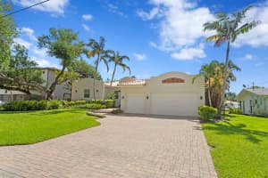 3265 MAPLE STREET, ST PETERSBURG, FL 33704 - MLS#MFRTB8408873