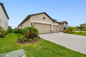 15104 BLUE BAY TERRACE, BRADENTON, FL 34211 Sold 09/03/25