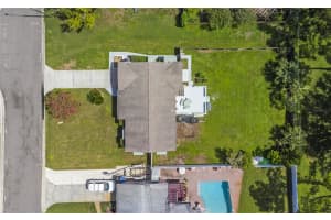 1717 OXFORD STREET, ST PETERSBURG, FL 33710 - MLS#MFRTB8408941