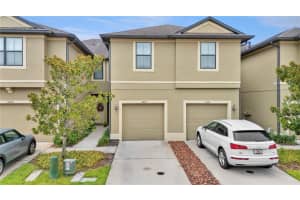 5218 Bay Isle Cir, CLEARWATER