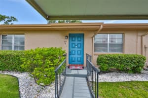 401 FELTHAM TRAIL, SUN CITY CENTER, FL 33573 - MLS#MFRTB8408958