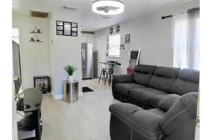 5202 LIME AVENUE, SEFFNER, FL 33584 Sold 12/09/25