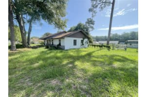 12155 96TH TERRACE, BELLEVIEW, FL 34420 Sold 10/17/25