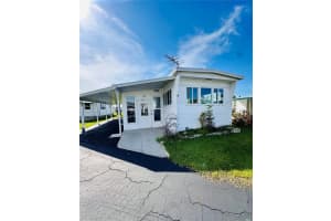 8765 43RD AVENUE, ST PETERSBURG, FL 33709 Sold 09/15/25