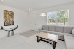 11530 BRIGHTON KNOLL LOOP, RIVERVIEW, FL 33579 - MLS#MFRTB8409134