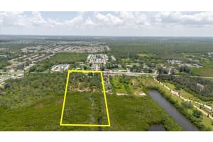 12115 S US HWY 41, GIBSONTON, FL 33534 - MLS#MFRTB8409141
