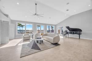 8400 35TH AVENUE, ST PETERSBURG, FL 33710 - MLS#MFRTB8409145