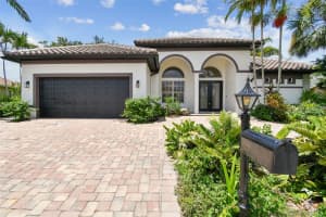 13792 LONG LAKE LANE, PORT CHARLOTTE, FL 33953 - MLS#MFRTB8409205