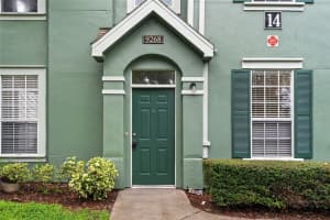 9268 LAKE CHASE ISLAND WAY, TAMPA, FL 33626 - MLS#MFRTB8409260