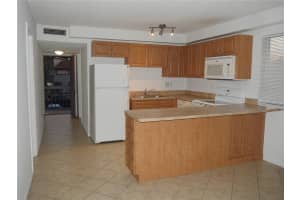 6306 NEWTOWN CIRCLE, TAMPA, FL 33615 - MLS#MFRTB8409262