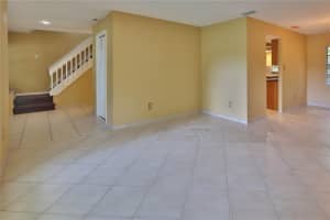 16813 ROLLING ROCK DRIVE, TAMPA, FL 33618 - MLS#MFRTB8409277