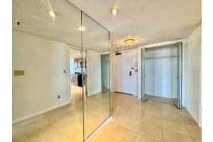 5950 PELICAN BAY PLAZA, ST PETERSBURG, FL 33707 - MLS#MFRTB8409286