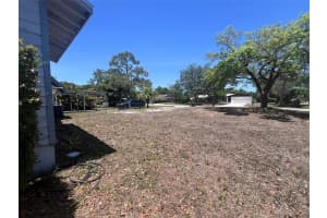 425 SOUTHWEST BOULEVARD, NAPLES, FL 34113 - MLS#MFRTB8409355