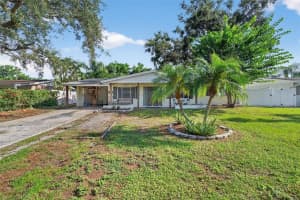 1557 79th Ave N, ST PETERSBURG