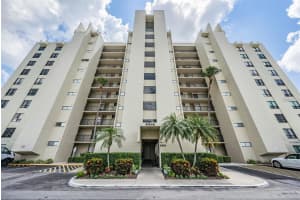 2616 COVE CAY DRIVE, CLEARWATER, FL 33760 - MLS#MFRTB8409399