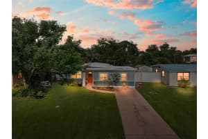 209 Emerald Lane, LARGO