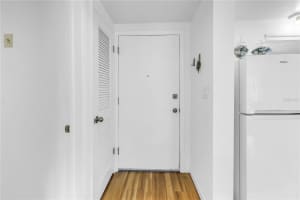 800 71ST AVENUE, ST PETERSBURG, FL 33702 - MLS#MFRTB8409483