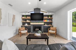 8263 27TH AVENUE, ST PETERSBURG, FL 33710 - MLS#MFRTB8409513