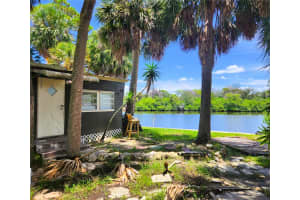 6977 Edgewater Dr, NEW PORT RICHEY