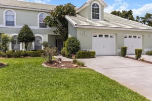 824 Lanark Dr, INVERNESS