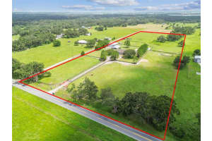 30400 DARBY ROAD, DADE CITY, FL 33525 Sold 10/29/25