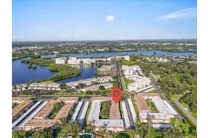 10037 62ND TERRACE, ST PETERSBURG, FL 33708 - MLS#MFRTB8409598
