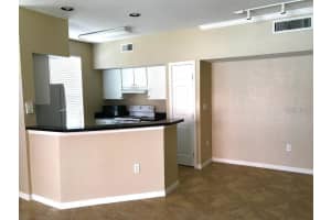 9228 LAKE CHASE ISLAND WAY, TAMPA, FL 33626 - MLS#MFRTB8409631