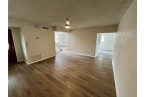 MLS# MFRTB8409632, Tampa, Florida 33624