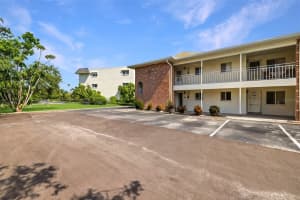 4480 Overlook Dr Ne #20, ST PETERSBURG