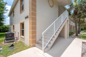 946 15TH STREET, DAYTONA BEACH, FL 32117 - MLS#MFRTB8409708