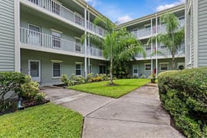 330 Promenade Dr #205, DUNEDIN