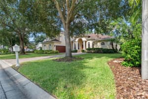 1753 CROOKED OAK LANE, LUTZ, FL 33559 Sold 10/14/25