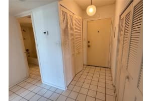 2401 BAYSHORE BOULEVARD, TAMPA, FL 33629 Sold 08/21/25