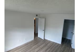 9218 TUDOR DRIVE, TAMPA, FL 33615 - MLS#MFRTB8409743