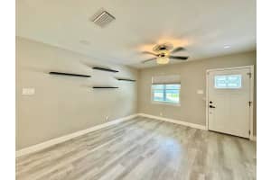 1918 SHADOWLAWN AVENUE, TAMPA, FL 33610 - MLS#MFRTB8409757