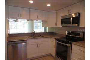 121 ISLAND WAY, CLEARWATER BEACH, FL 33767 - MLS#MFRTB8409786