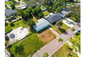 4235 Des Moines St Ne, ST PETERSBURG