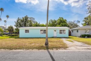 4235 DES MOINES STREET, ST PETERSBURG, FL 33703 - MLS#MFRTB8409802