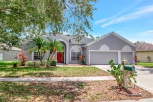 6813 REGENTS VILLAGE WAY, APOLLO BEACH, FL 33572 - MLS#MFRTB8409817
