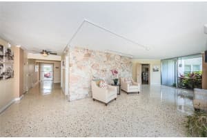 1100 SHORE DRIVE, ST PETERSBURG, FL 33701 - MLS#MFRTB8409923