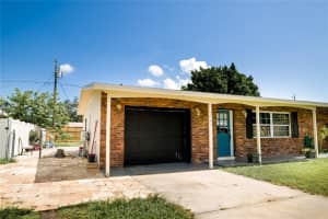 2106 25TH AVENUE, BRADENTON, FL 34205 - MLS#MFRTB8410015