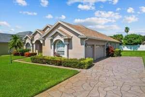 7352 BENT GRASS DRIVE, WINTER HAVEN, FL 33884 Sold 09/02/25