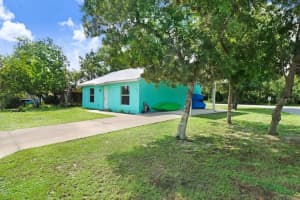101 PARKVIEW DRIVE, LAKE PLACID, FL 33852 - MLS#MFRTB8410056