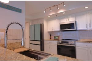 6372 PALMA DEL MAR BOULEVARD, ST PETERSBURG, FL 33715 - MLS#MFRTB8410095
