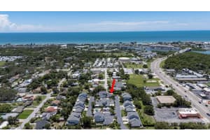 11722 CURRIE LANE, LARGO, FL 33774 - MLS#MFRTB8410110