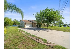 15517 OLD DIXIE HIGHWAY, HUDSON, FL 34667 - MLS#MFRTB8410125
