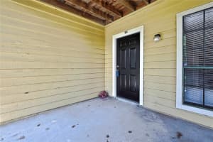 8653 FANCY FINCH DRIVE, TAMPA, FL 33614 - MLS#MFRTB8410199